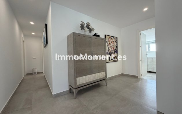 Wiederverkauf - Freistehende Villa - Benalmadena - Benalmadena Costa
