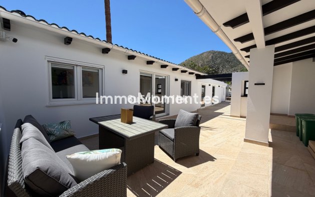 Wiederverkauf - Freistehende Villa - Benalmadena - Benalmadena Costa