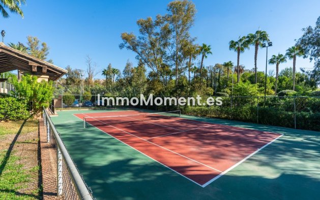Revente - Appartement - Estepona  - Atalaya