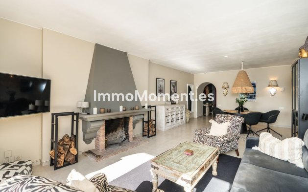 Revente - Appartement - Estepona  - Atalaya