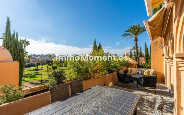 Revente - Appartement - Estepona  - Atalaya