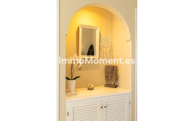 Revente - Appartement - Estepona  - Atalaya