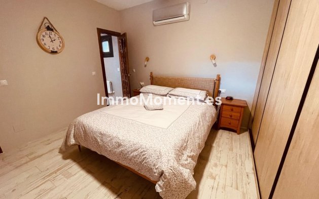 Reventa - Casa de campo - Interior  - Almogía