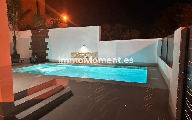 Resale - Detached villa - Dolores - Dolores Centro