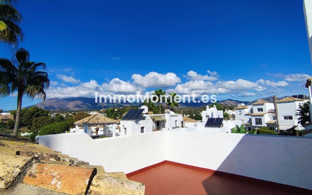 Resale - Detached villa - Estepona - Estepona Centro