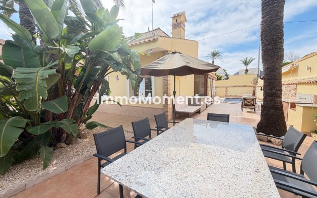 Resale - Detached villa - Orihuela Costa - Cabo roig - La Zenia