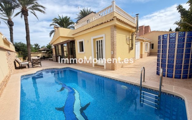 Resale - Detached villa - Orihuela Costa - Cabo roig - La Zenia