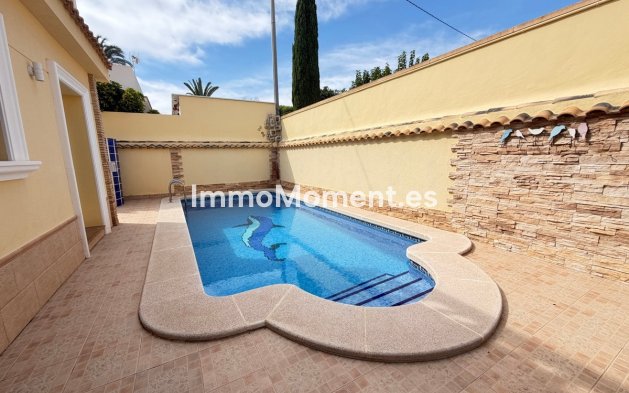 Resale - Detached villa - Orihuela Costa - Cabo roig - La Zenia