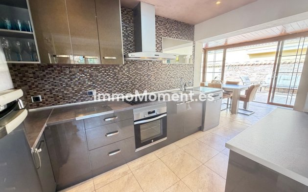 Resale - Detached villa - Orihuela Costa - Cabo roig - La Zenia