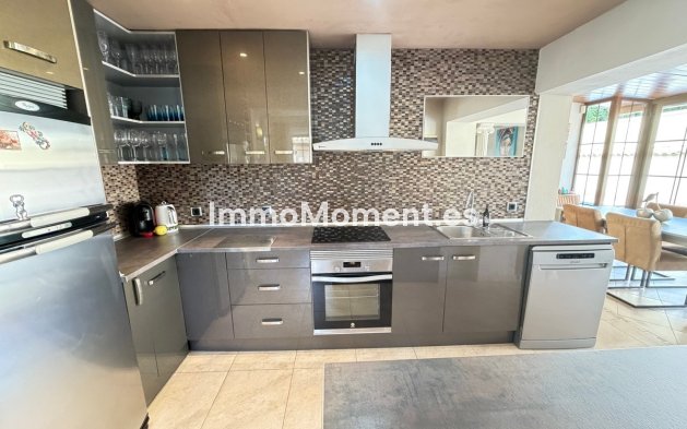 Resale - Detached villa - Orihuela Costa - Cabo roig - La Zenia