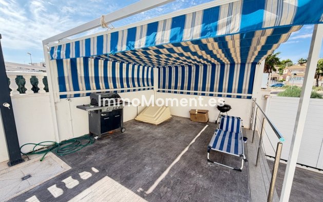 Resale - Detached villa - Orihuela Costa - Villamartín