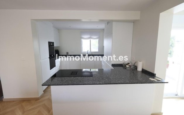 Wiederverkauf - Freistehende Villa - Torrevieja - Torrevieja Centro