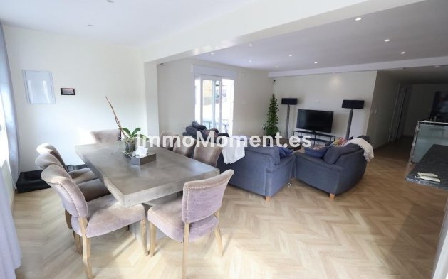 Wiederverkauf - Freistehende Villa - Torrevieja - Torrevieja Centro