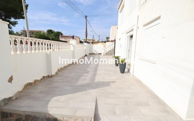Wiederverkauf - Freistehende Villa - Torrevieja - Torrevieja Centro