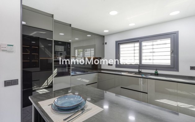 Reventa - Villa independiente - Mijas - Mijas Centro