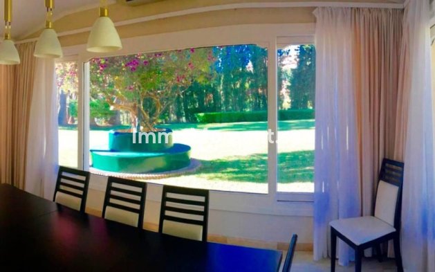 Resale - Detached villa - Marbella - Elviria