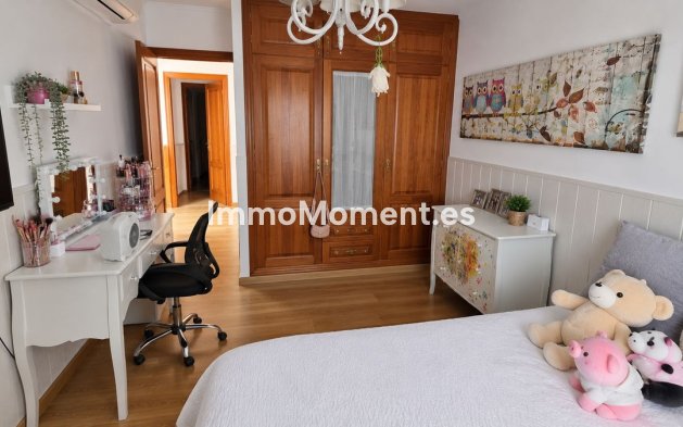 Resale - Detached villa - Inland  - Alhaurín de la Torre