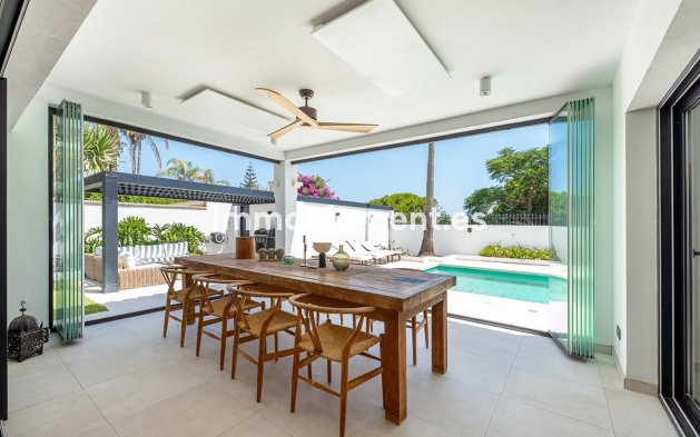 Resale - Detached villa - Marbella - Carib Playa