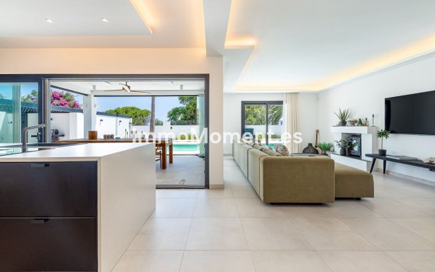Resale - Detached villa - Marbella - Carib Playa