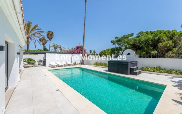 Resale - Detached villa - Marbella - Carib Playa