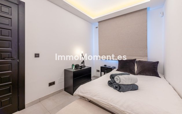 Resale - Detached villa - Marbella - Carib Playa