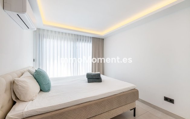 Resale - Detached villa - Marbella - Carib Playa