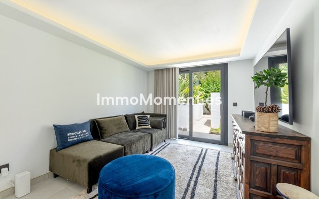 Resale - Detached villa - Marbella - Carib Playa