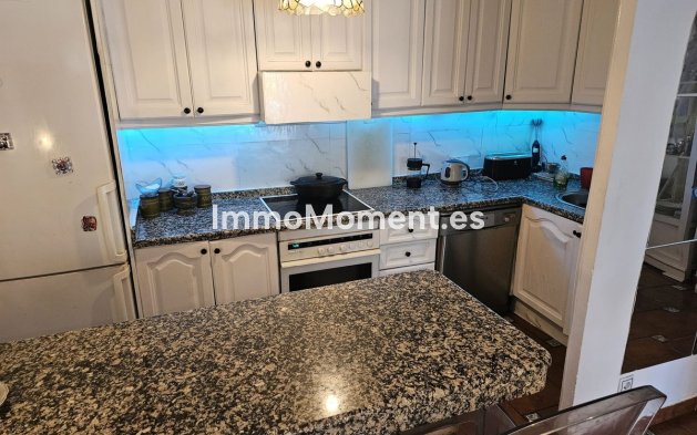 Revente - Maison mitoyenne - Estepona  - Atalaya