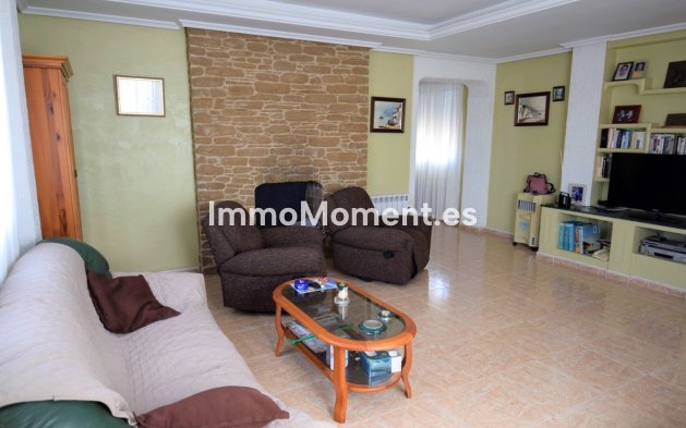 Reventa - Villa independiente - Torrevieja - Aguas Nuevas