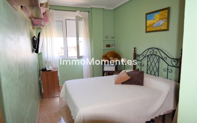 Reventa - Villa independiente - Torrevieja - Aguas Nuevas