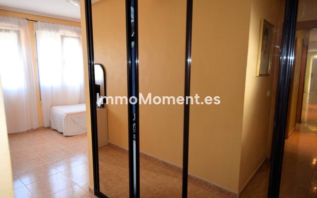 Reventa - Villa independiente - Torrevieja - Aguas Nuevas