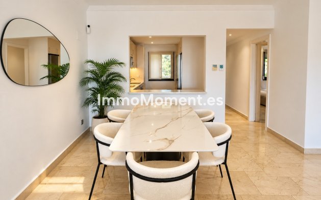 Wiederverkauf - Wohnung - Estepona  - Estepona Centro