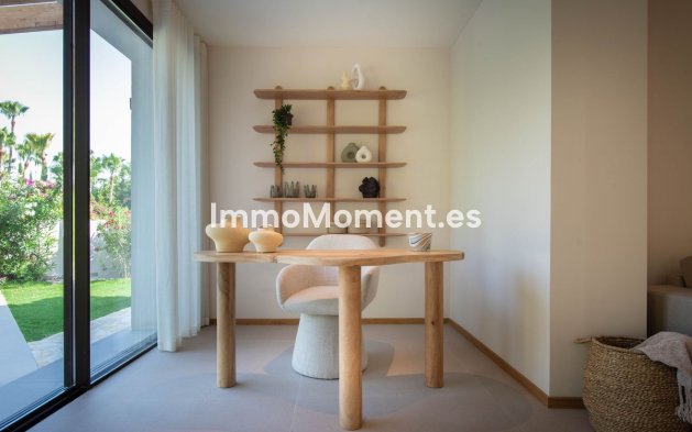 Wiederverkauf - Freistehende Villa - Marbella - Guadalmina Baja