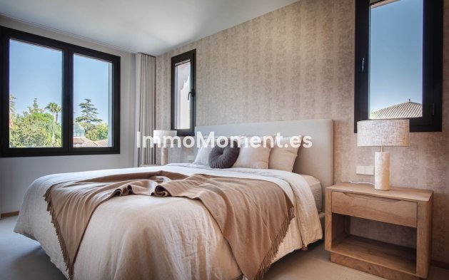 Wiederverkauf - Freistehende Villa - Marbella - Guadalmina Baja