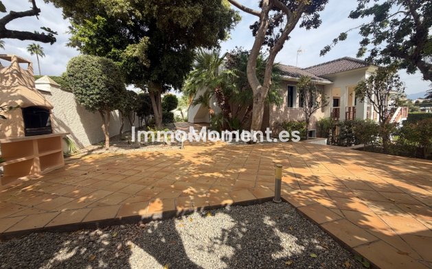Revente - Villa individuelle - Estepona  - Estepona Centro