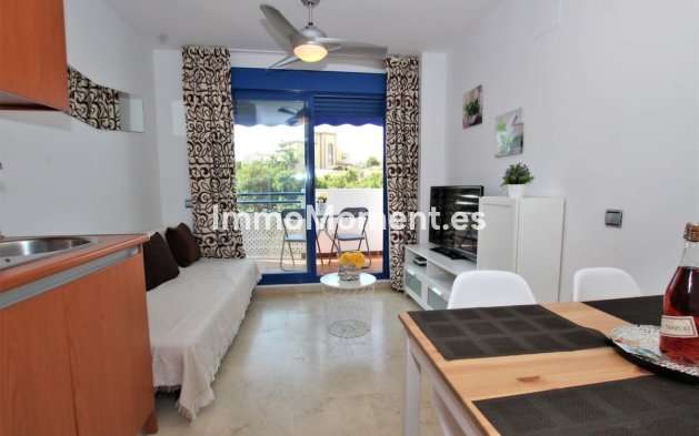 Resale - Apartment - Benalmadena - Benalmadena Centro