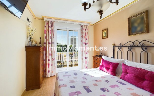 Revente - Maison mitoyenne - Estepona  - Estepona Centro