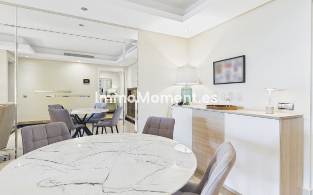 Wiederverkauf - Wohnung - Estepona  - Estepona Centro