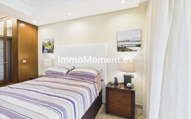 Wiederverkauf - Wohnung - Estepona  - Estepona Centro