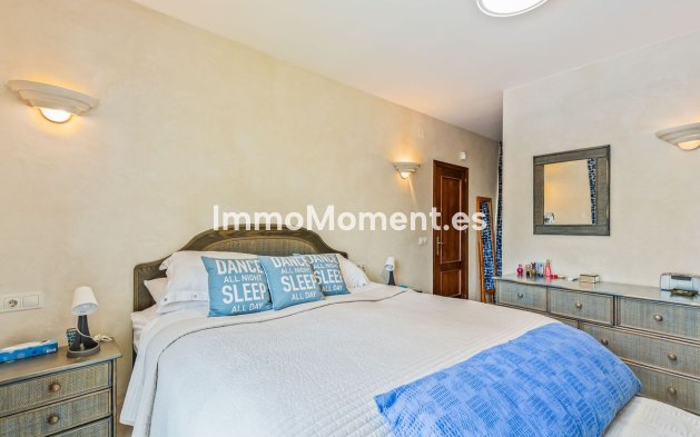 Wiederverkauf - Freistehende Villa - Estepona  - Costalita