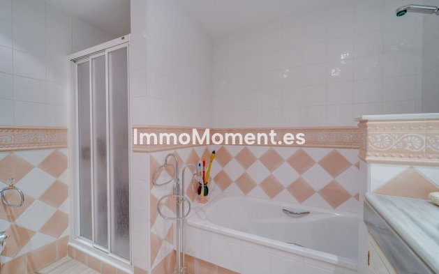 Revente - Appartement - Marbella - Elviria