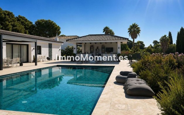 Resale - Detached villa - Sotogrande