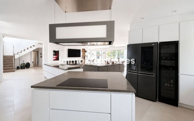 Resale - Detached villa - Sotogrande
