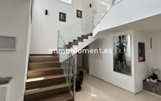 Resale - Detached villa - Sotogrande