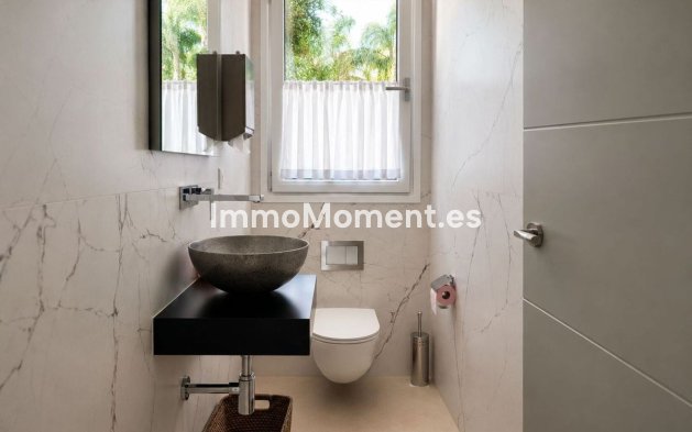 Resale - Detached villa - Sotogrande