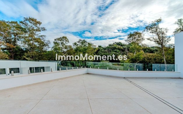 Reventa - Villa independiente - Sotogrande