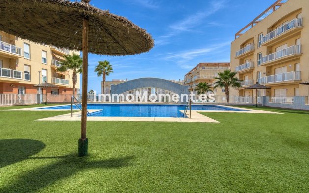 Wiederverkauf - Wohnung - Manilva - San Luis de Sabinillas