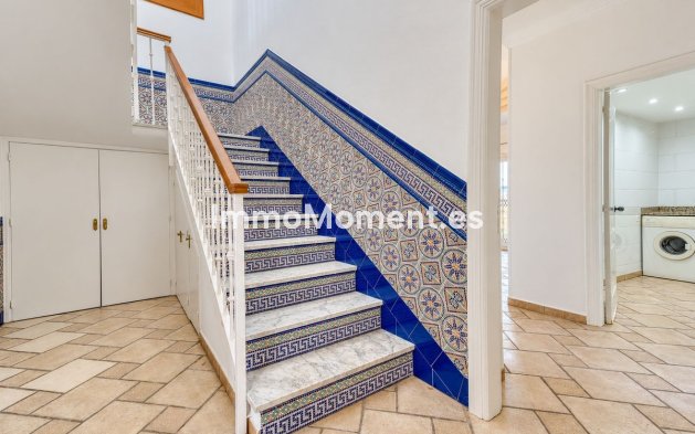 Resale - Detached villa - Manilva