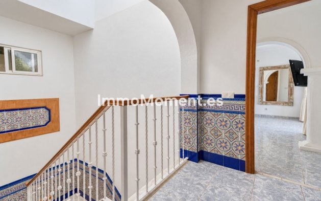 Resale - Detached villa - Manilva