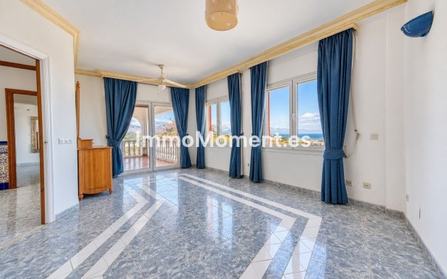 Resale - Detached villa - Manilva